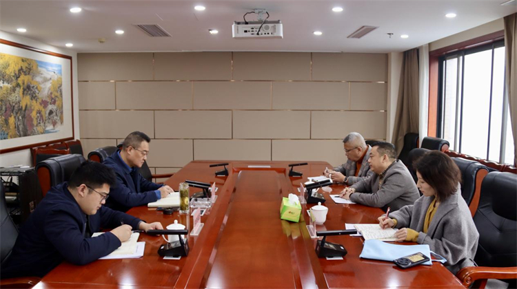 集团公司召开资中产业园果汁原汁精深加工项目建设推进会