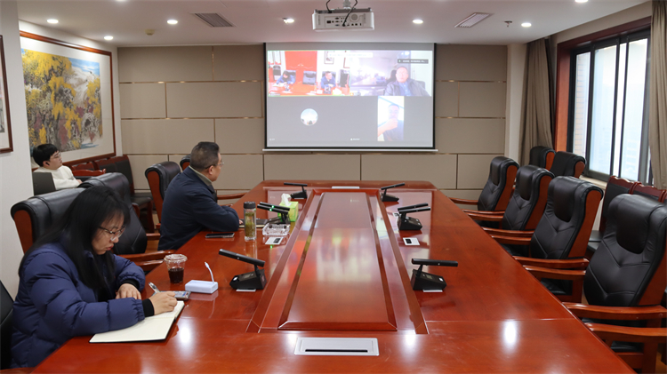 集团公司召开资中产业园果汁原汁精深加工项目建设推进会